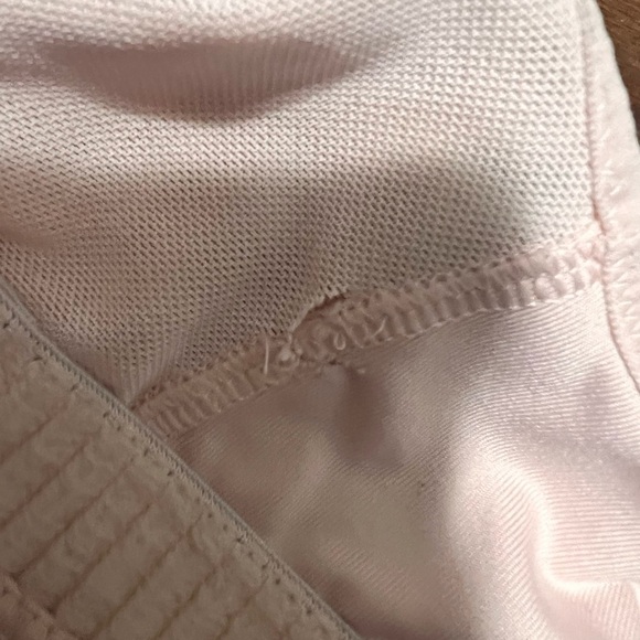 Nike Pink Sports Bra with Racerback Support - Picture 9 of 9